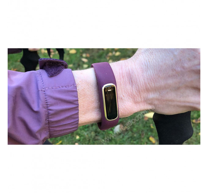 Фитнес-браслет Garmin Vivosmart 4 бордовые с золотом, 96443, от производителя Garmin